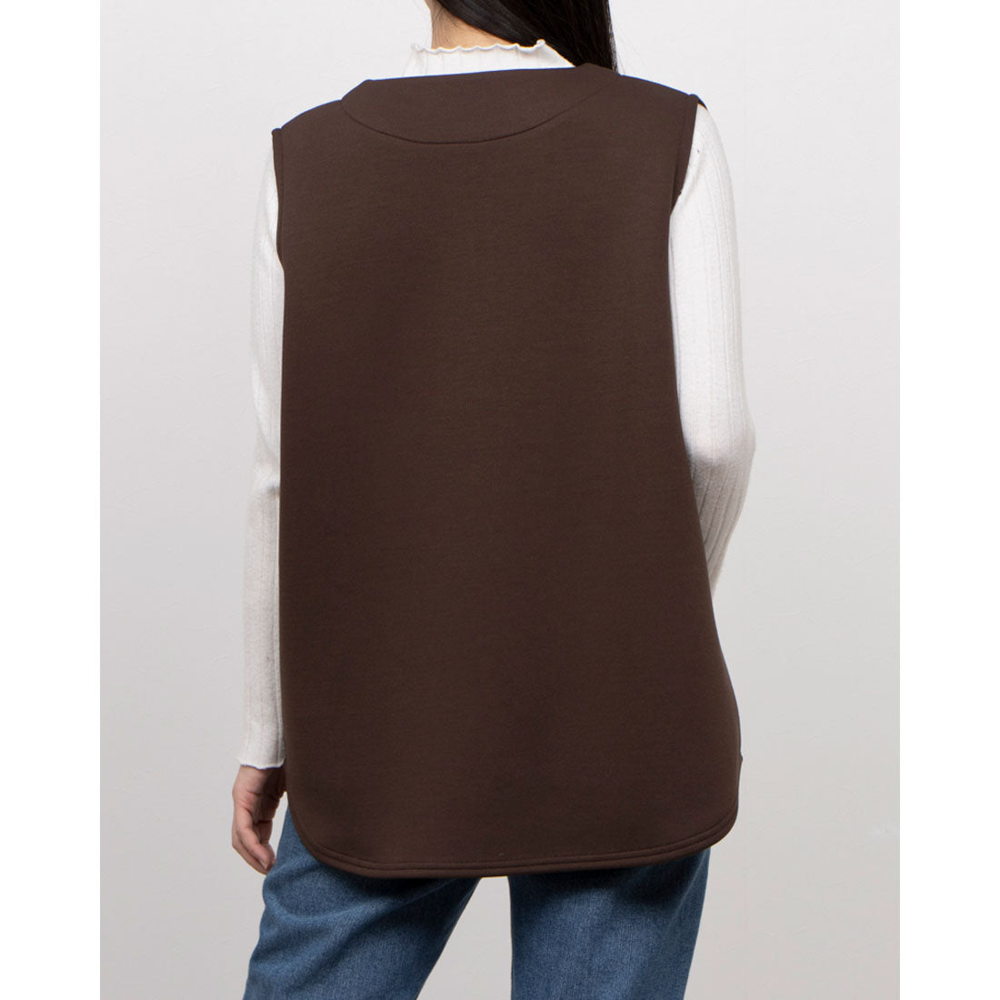 La La que sera Buyer Spontaneous Neck Vest