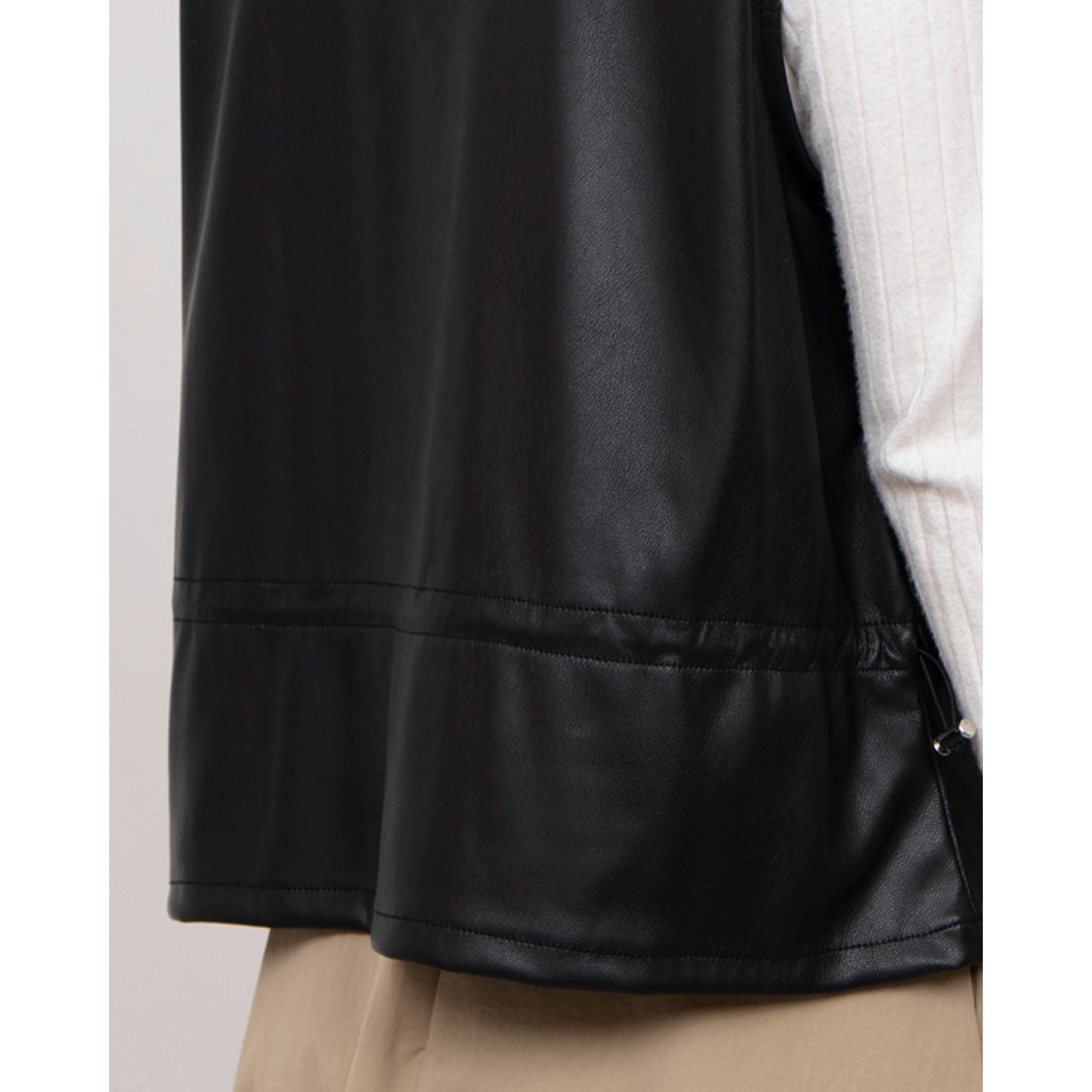 La La que sera Eco Leather Stretch Gather Vest