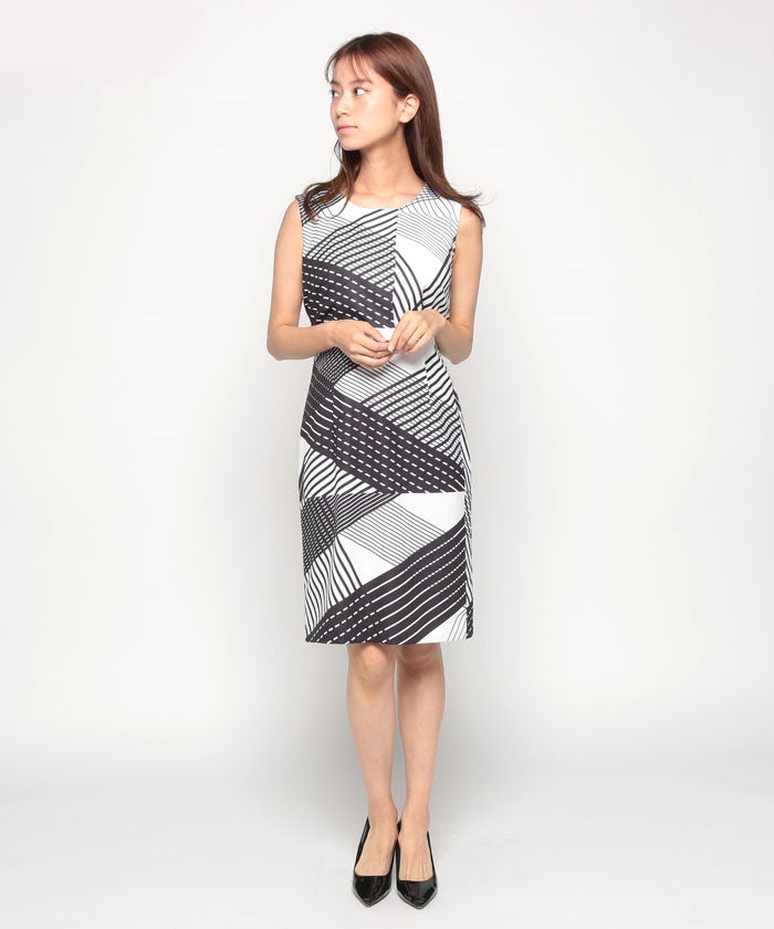 JOCONDE ROYAL Deformed Stripe Pattern Printed Dress