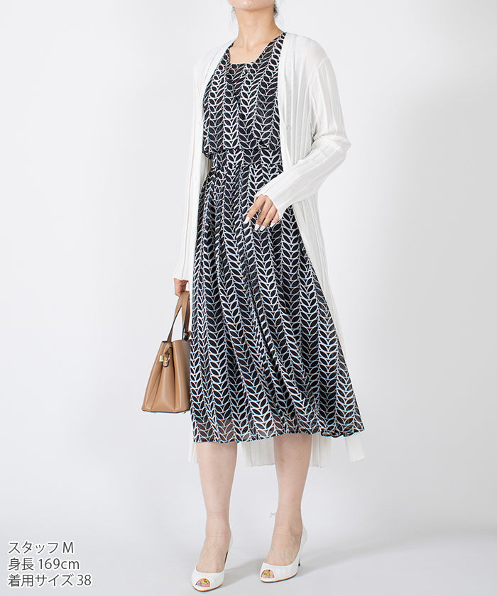 LAPINE BLANCHE Cashmere-style Flare Chiffon Dress / Flower Pattern Print