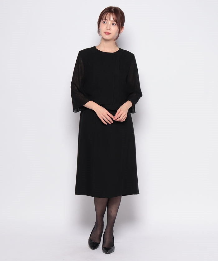 ラピーヌ フォーマル LAPINE FORMAL 【夏用喪服・礼服・フォーマル用】幾何柄ジャカード ドレス ブローチ付き （ブラック） ブラック