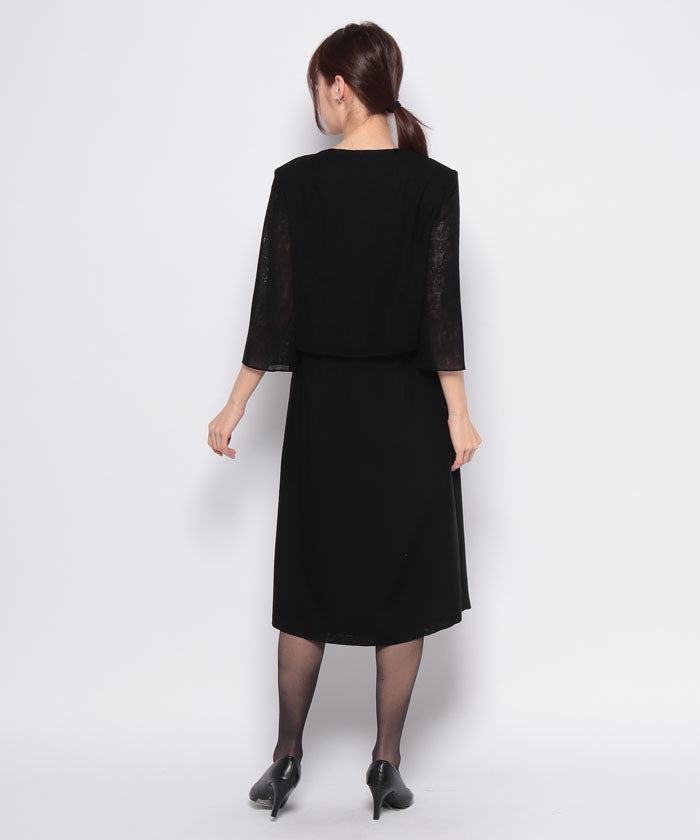 ラピーヌ フォーマル LAPINE FORMAL 【夏用喪服・礼服・フォーマル用】幾何柄ジャカード ドレス ブローチ付き （ブラック） ブラック