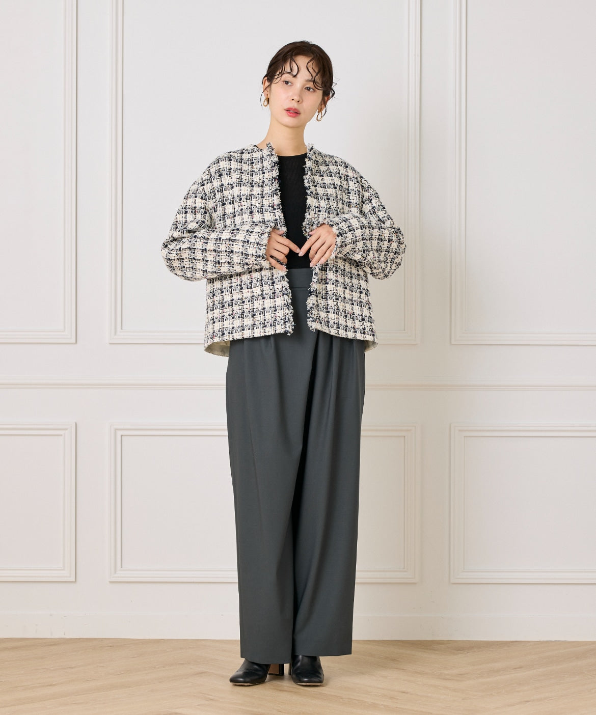 ラヴェイユ バイ スーペリアクローゼット la veille by SUPERIOR CLOSET 《大きいサイズ》LINTONノーカラージャケット （オフホワイト1） オフホワイト1