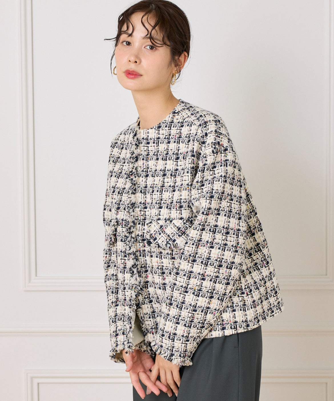 ラヴェイユ バイ スーペリアクローゼット la veille by SUPERIOR CLOSET 《大きいサイズ》LINTONノーカラージャケット （オフホワイト1） オフホワイト1