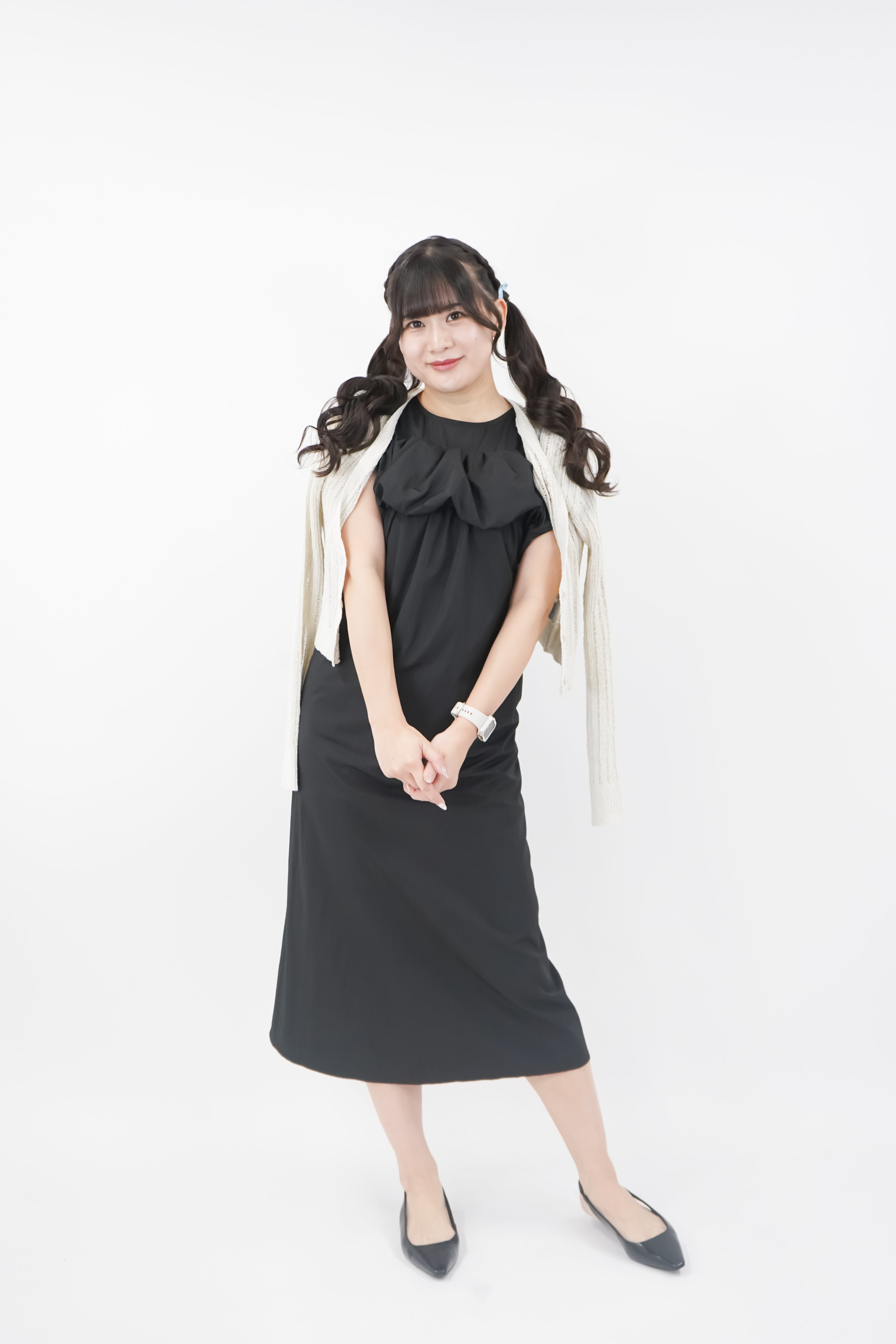 ラテラテ lattelatte Vネックカーディガン （オフ） オフ