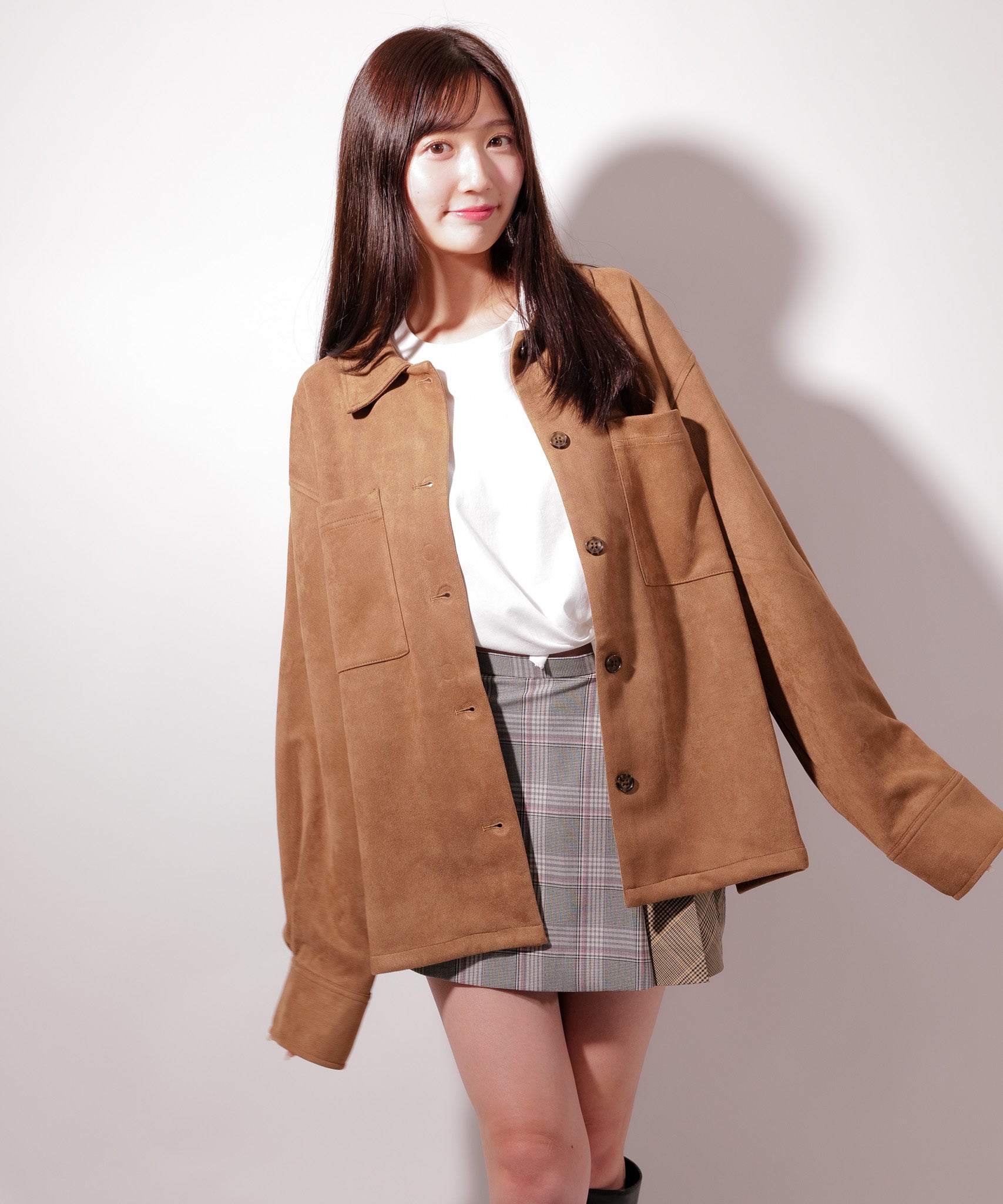 ラテト latteto LTリメイク風グラフィックT-sh （ブラック） ブラック