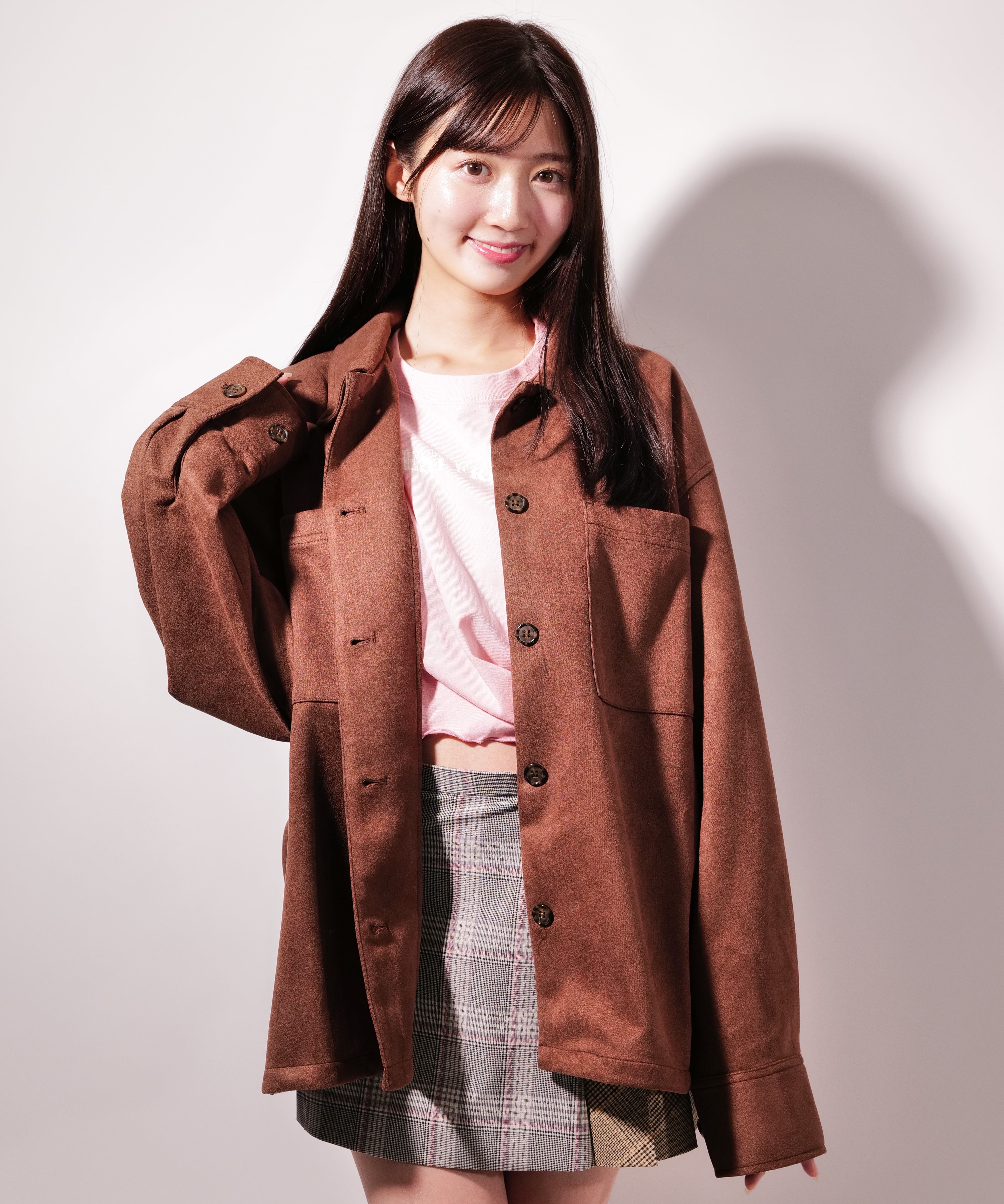 ラテト latteto LTリメイク風グラフィックT-sh （ブラック） ブラック