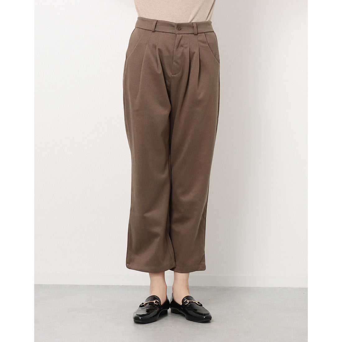 ラウアー LAUIR バックゴムツータックテーパードパンツ