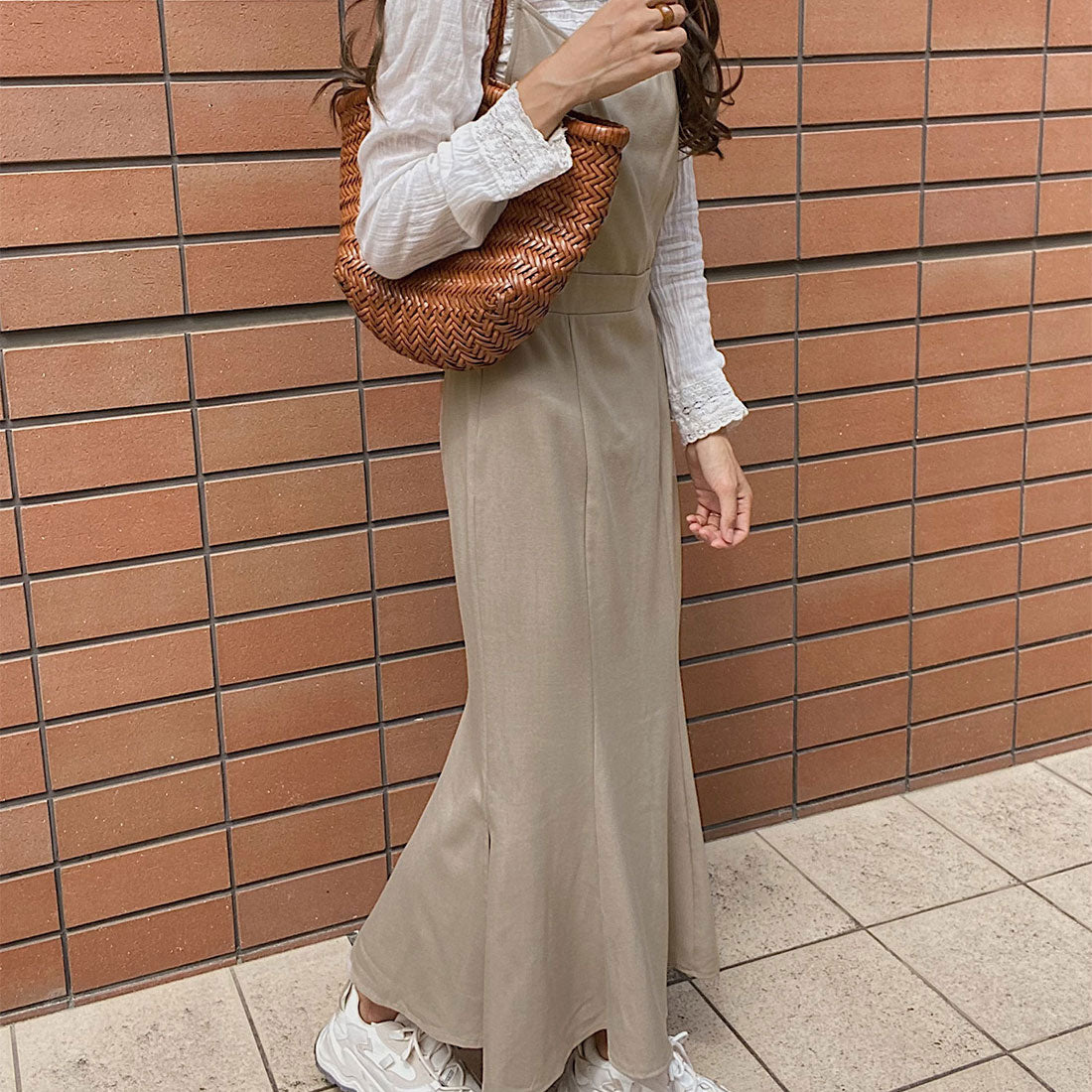 ラウアー LAUIR バックリボンマーメイドキャミソールワンピース,ベージュ