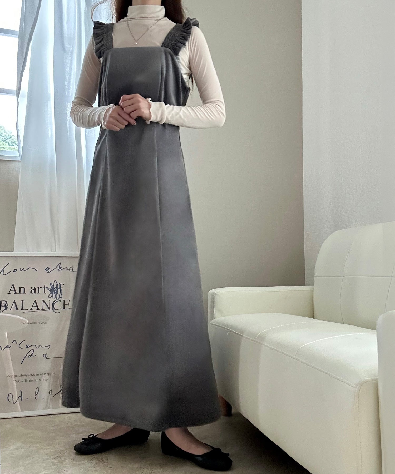 ラウアー LAUIR フリルデザインベロアワンピース