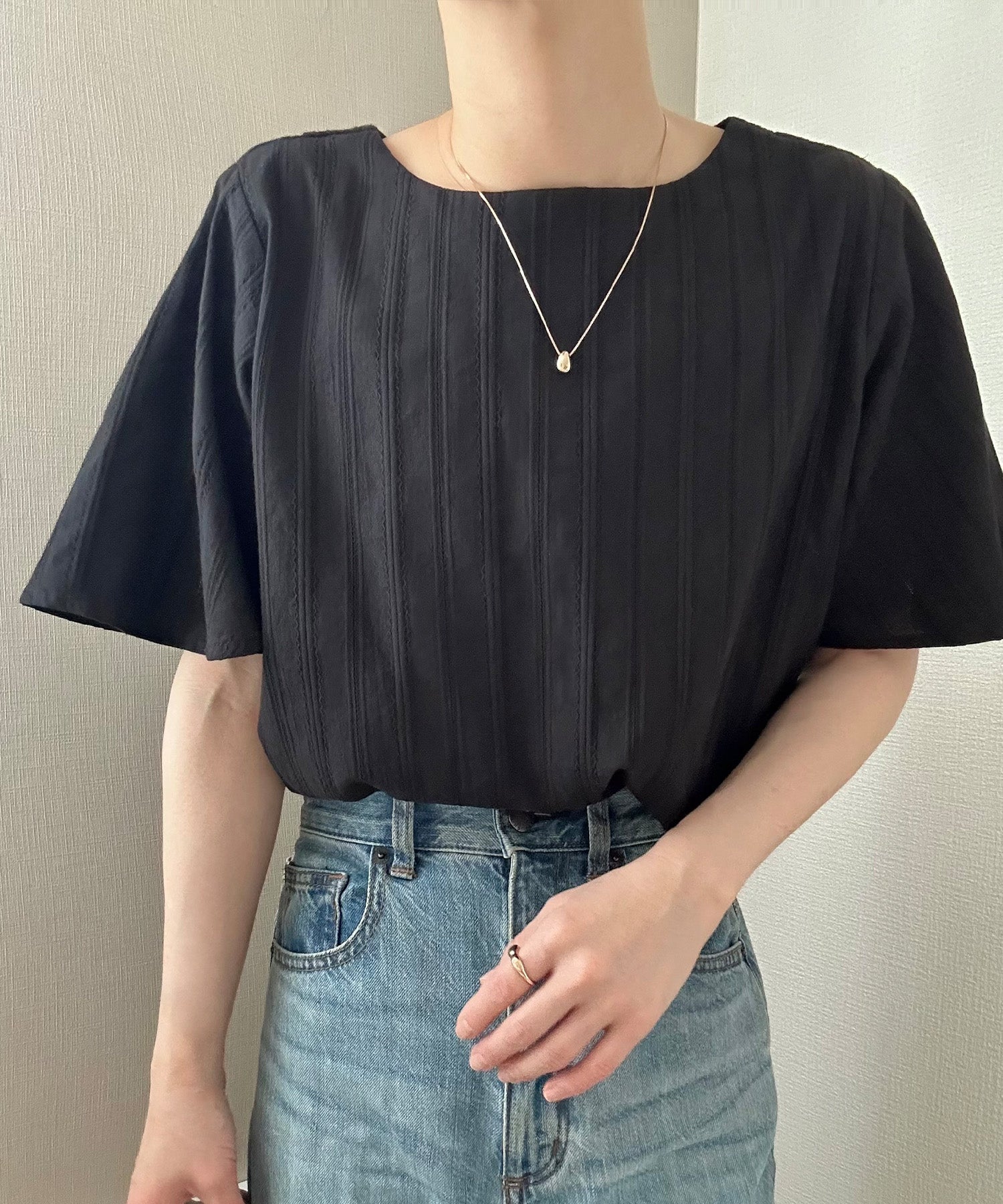 ラウアー LAUIR バックスリットコットンレースブラウス （ブラック） ブラック