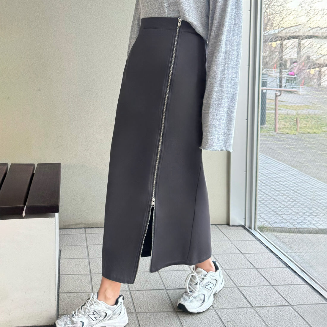 ラウアー LAUIR ストレートジップスカート,チャコールグレー