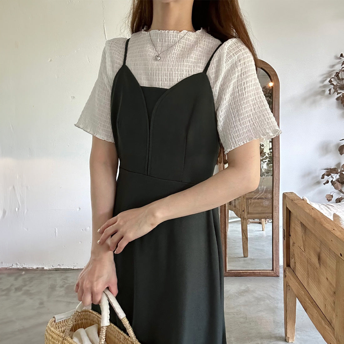 ラウアー LAUIR バックリボンデザインキャミワンピース