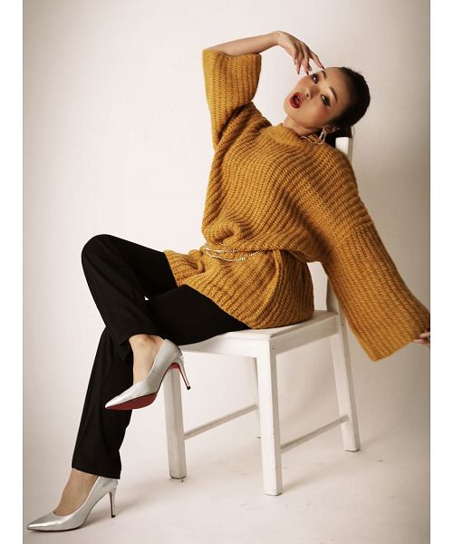 ボムシェル bombshell ニット ボリューム セーター トレーナー 長袖 ボリューム袖 ニットワンピース オーバーサイズ ビッグサイズ 起毛 ストリートファッション Bbomb