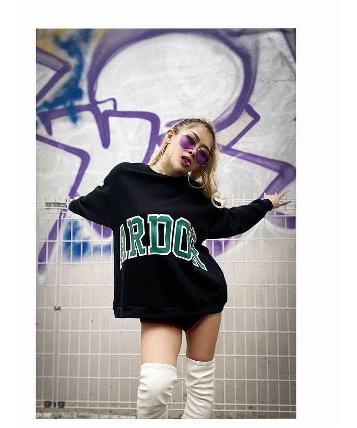 ボムシェル bombshell パーカー・トレーナー 裏起毛 オーバーサイズ トレーナー ロゴ スポーティ 長袖トップス B系 ストリート系 ヒップホップ ビッグサイズ Bbomb