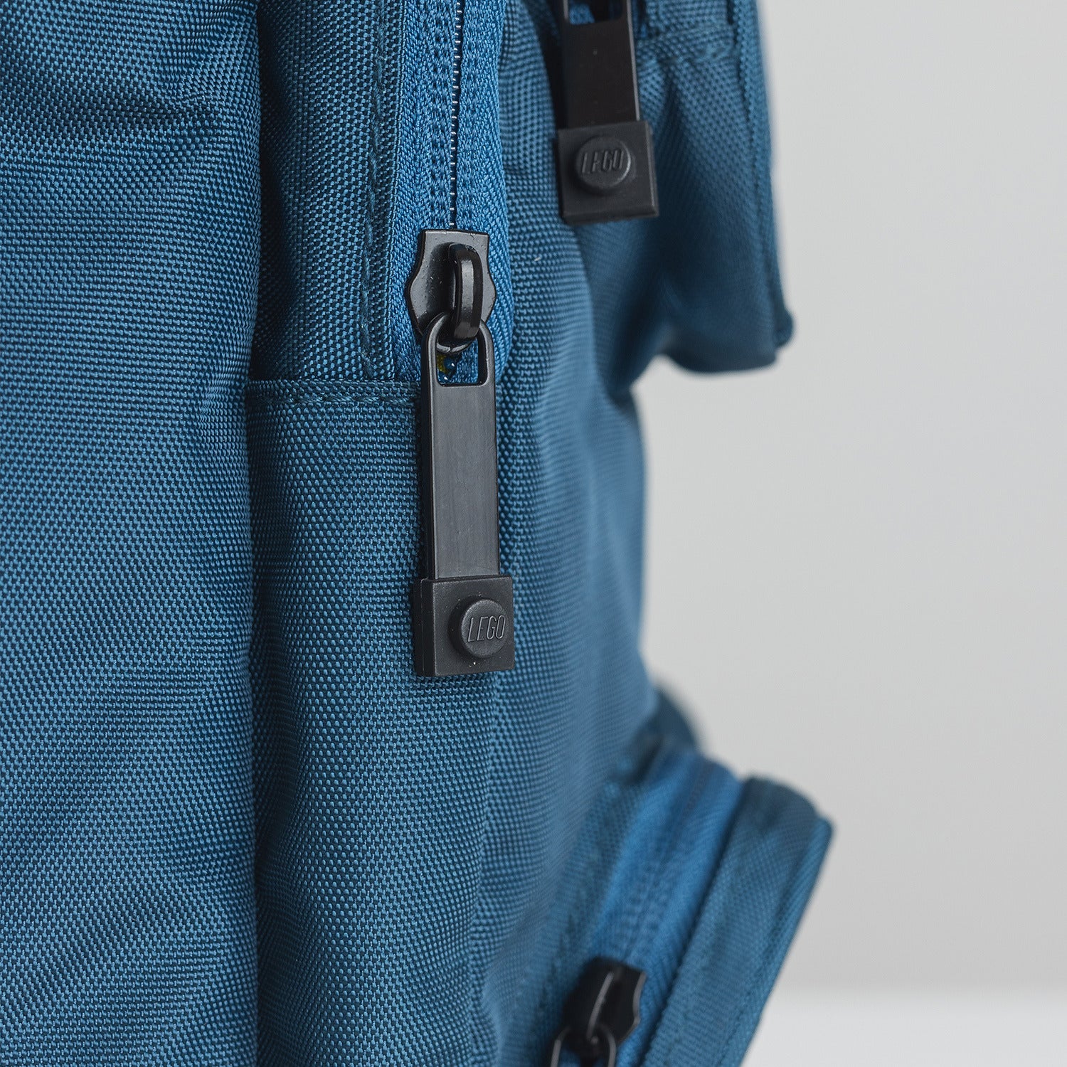 レゴ LEGO シグネチャー ブロック リュック バックパック SIGNATURE Brick 2x2 Backpack  15L 20205-0140 （Nevy） （ネイビー） ネイビー