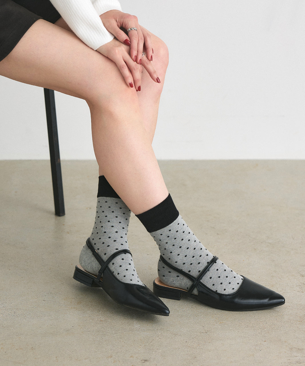 Adthie ad thie 【2024AW New Collection】 Bicolor Dot Socks
