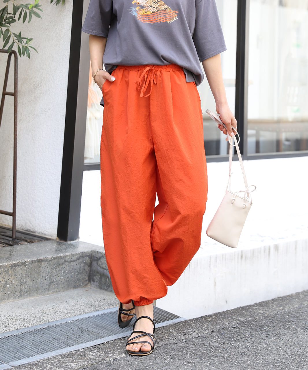 アドティエ ad thie タック ワッシャー加工 カラージョガーナイロンパンツ 夏 夏服