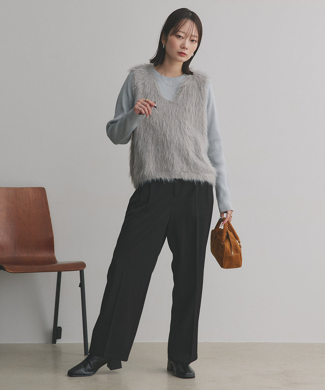 アドティエ ad thie ストレートパンツ センタープレス タック カラー ポケット 後ろゴム 春服 春 （サーモンピンク） サーモンピンク