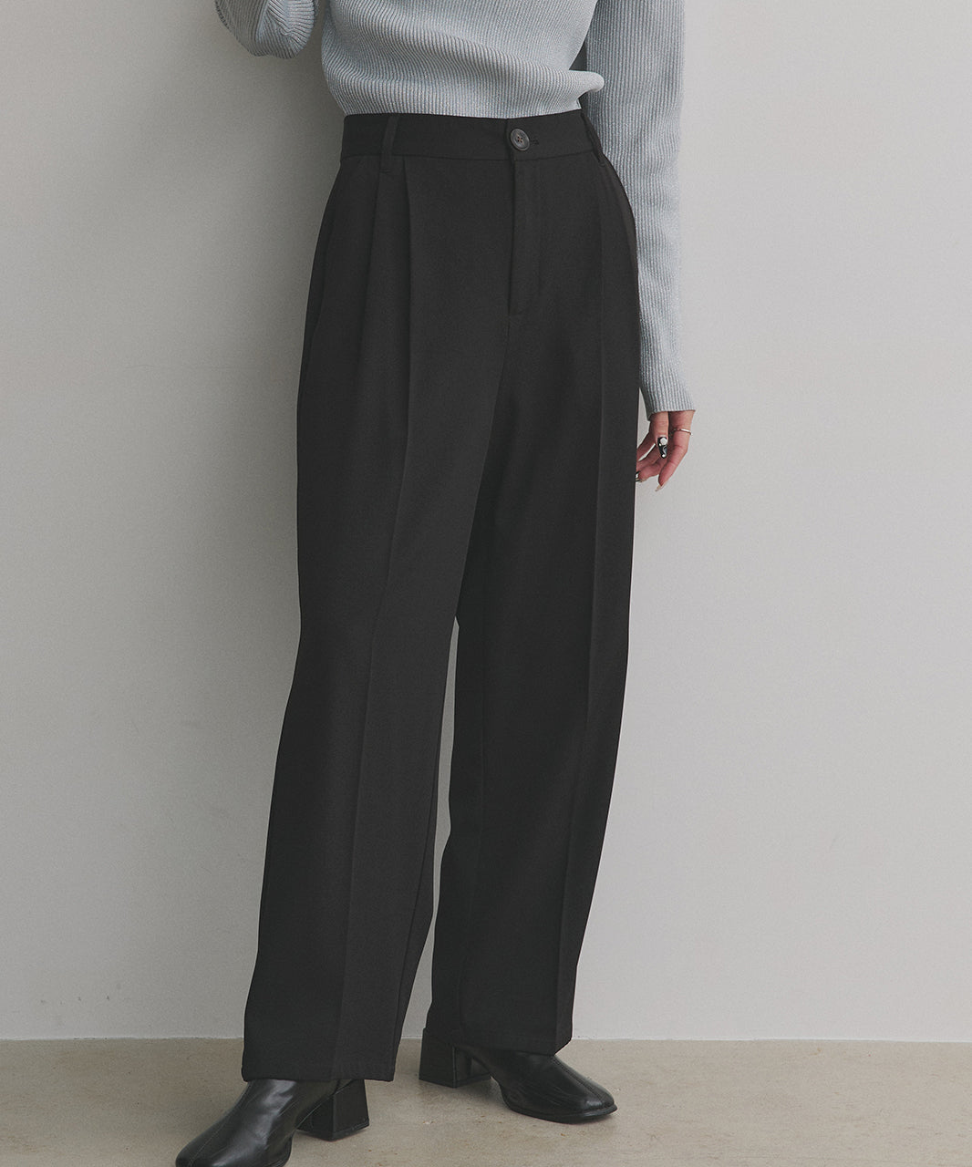 アドティエ ad thie ストレートパンツ センタープレス タック カラー ポケット 後ろゴム 春服 春 （サーモンピンク） サーモンピンク