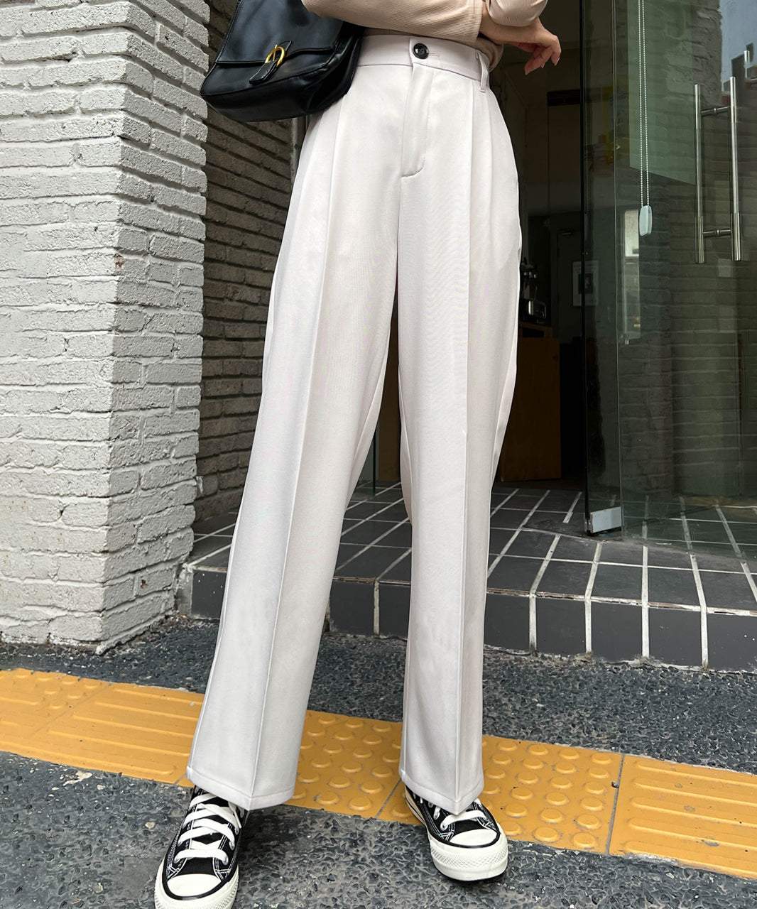 アドティエ ad thie ストレートパンツ センタープレス タック カラー ポケット 後ろゴム 春服 春 （サーモンピンク） サーモンピンク