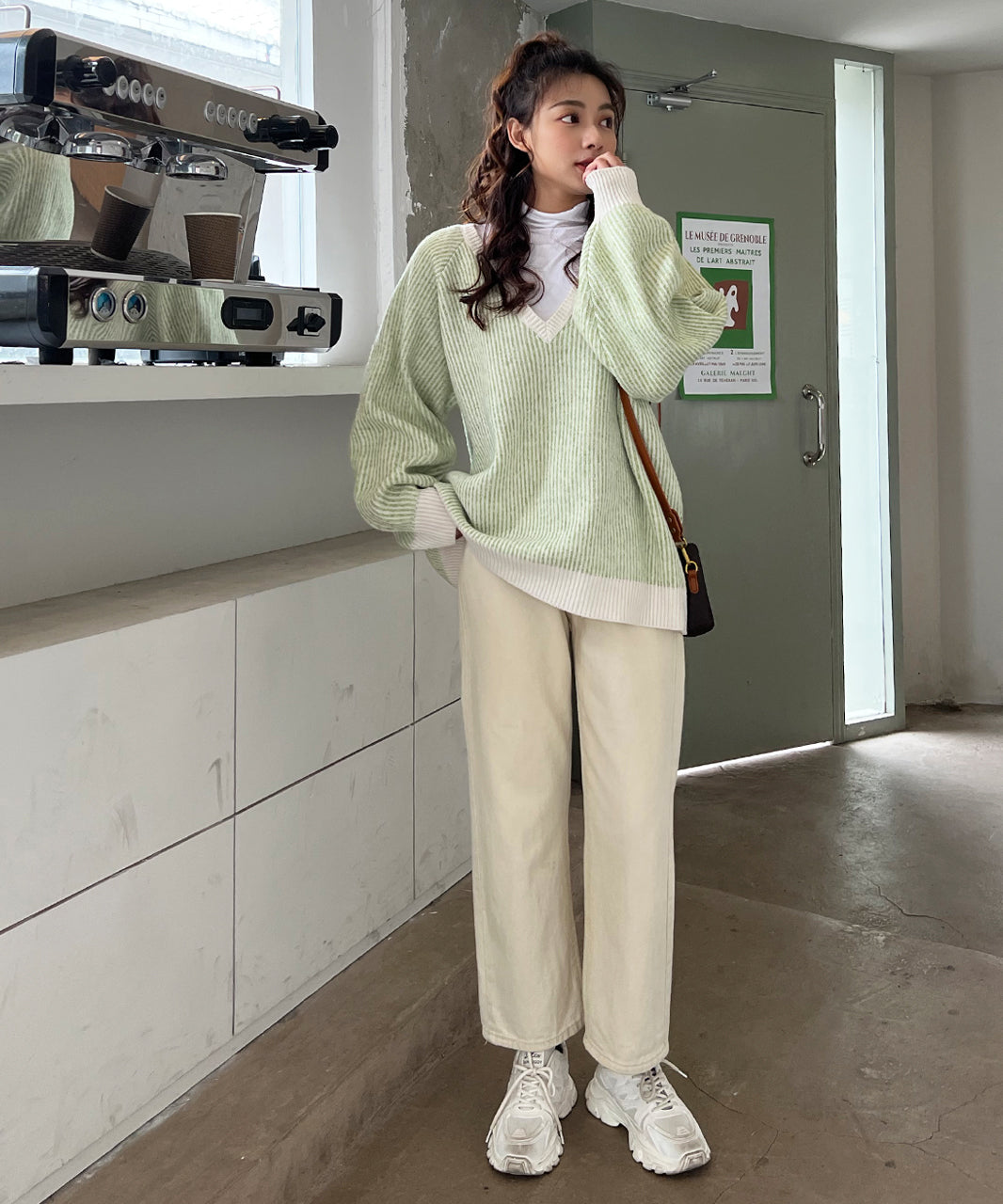 Adthie Stripe Knit V-Neck Rib Loose Fit Bicolor Volume Sleeve
