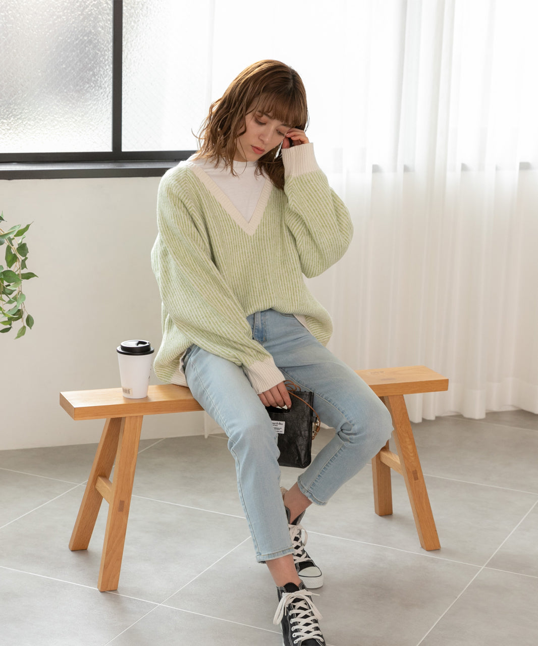 Adthie Stripe Knit V-Neck Rib Loose Fit Bicolor Volume Sleeve