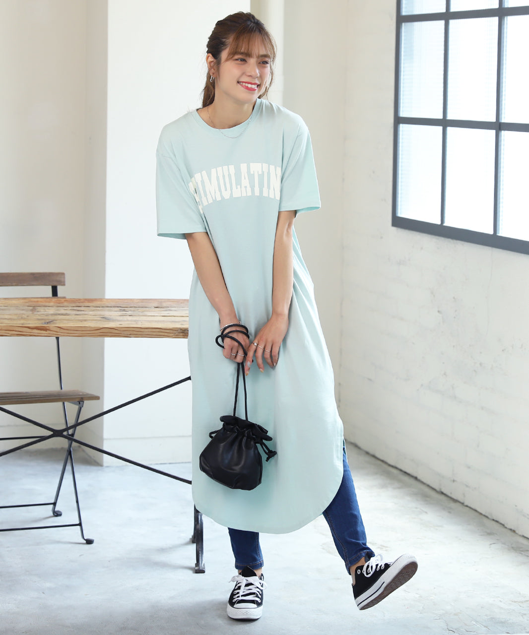 Adthie T-shirt dress short sleeve logo sweatshirt logo print with slit summer