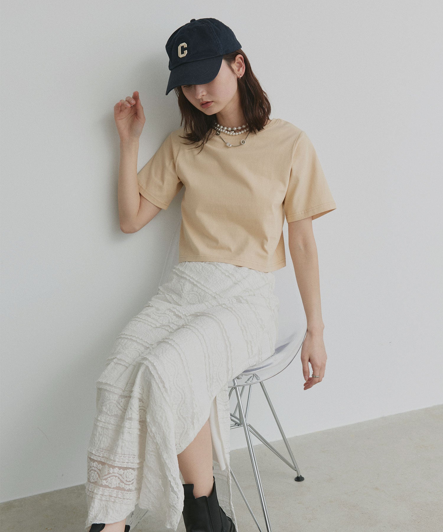 アドティエ ad thie シンプル無地 ボーダー ショート丈ミニTシャツ （レッド（無地）） レッド（無地）