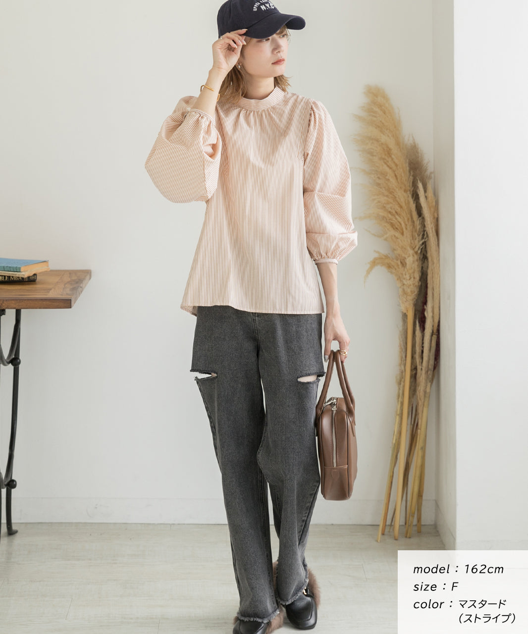 Adthie ad thie 【2023AW New Collection】 Wing Shoulder Band Collar Blouse