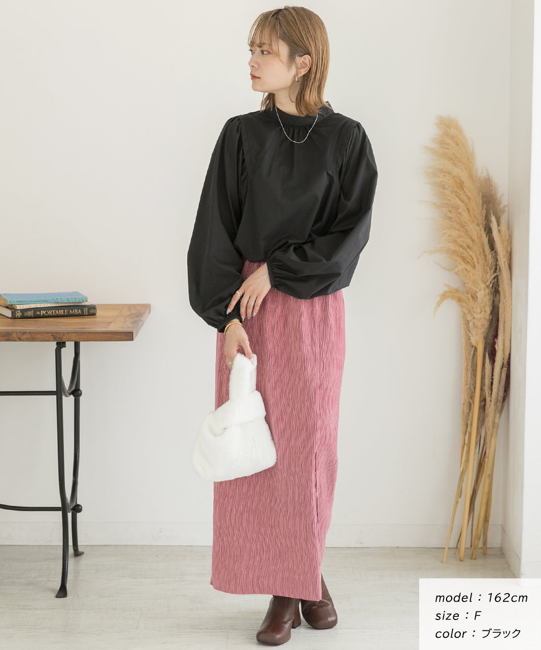 Adthie ad thie 【2023AW New Collection】 Wing Shoulder Band Collar Blouse