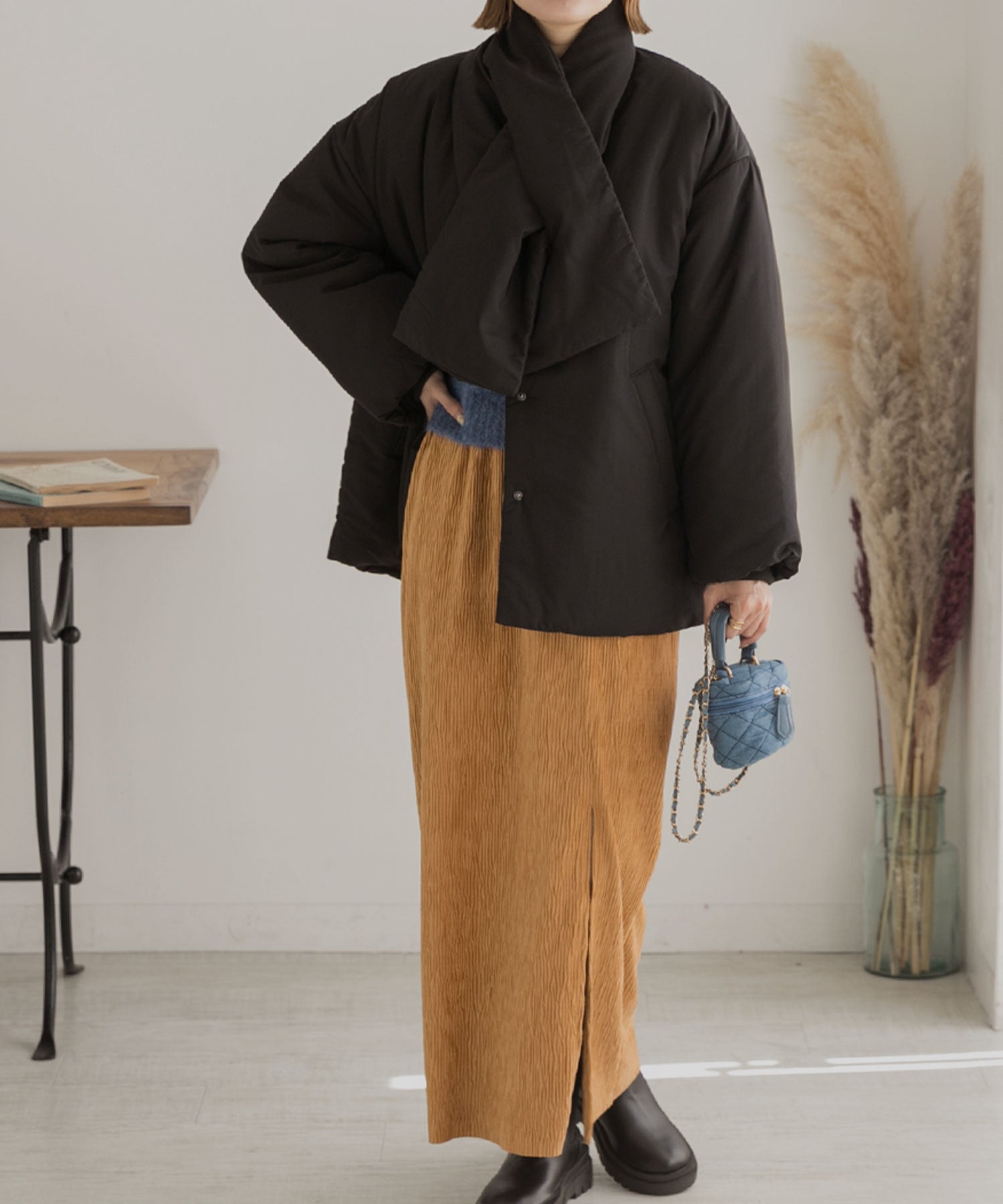 アドティエ ad thie 共地マフラー付きノーカラー中綿ジャケット 軽量 防寒 エコダウン アウター 秋服 秋 冬服 冬 （ナチュラル） ナチュラル