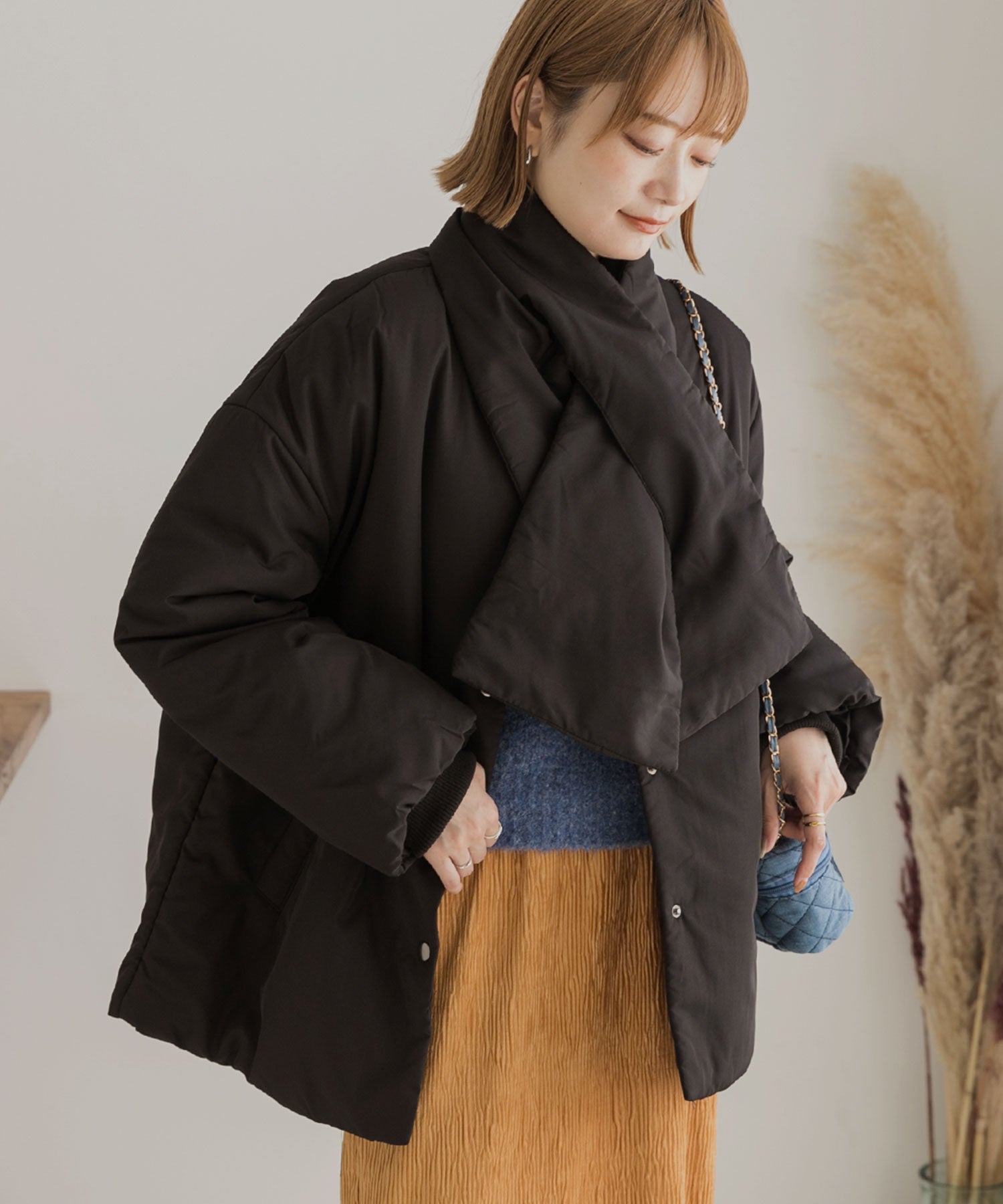 アドティエ ad thie 共地マフラー付きノーカラー中綿ジャケット 軽量 防寒 エコダウン アウター 秋服 秋 冬服 冬 （ナチュラル） ナチュラル