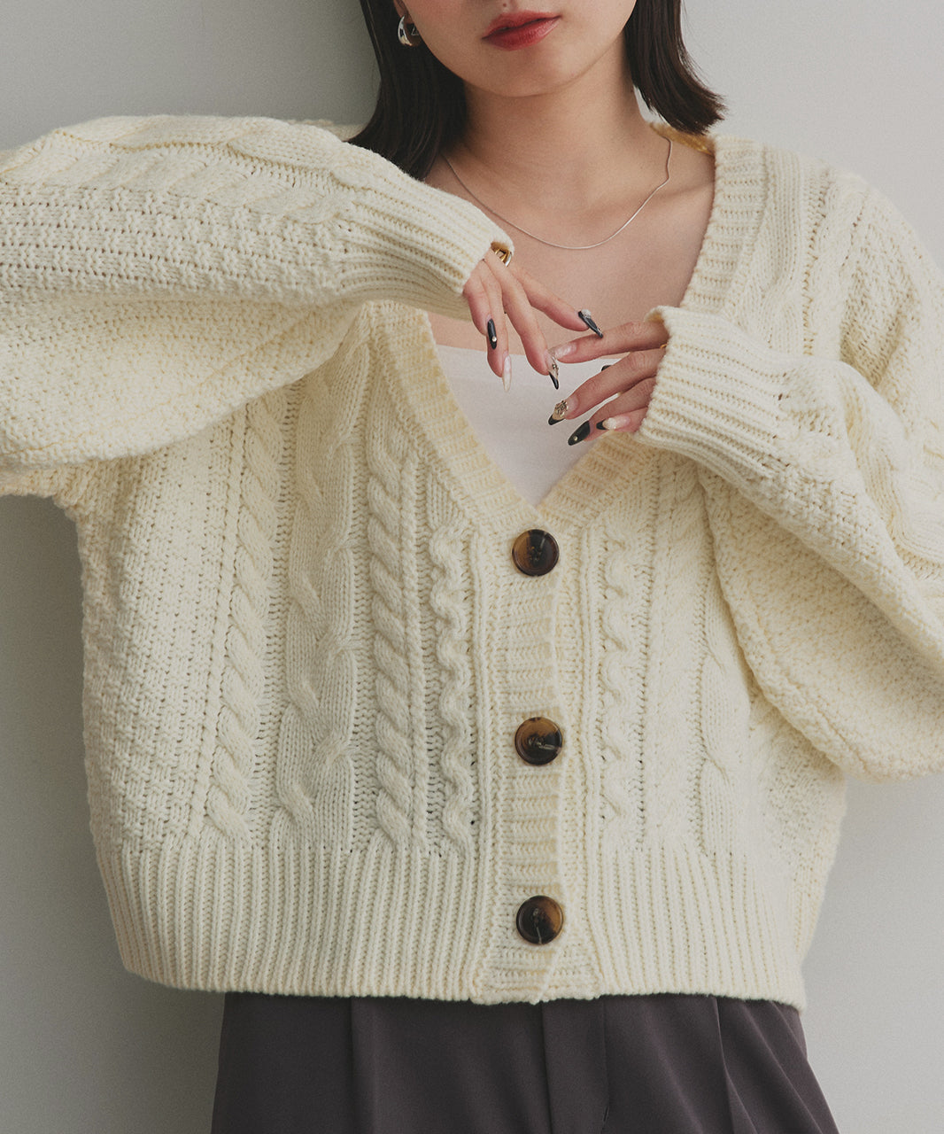 アドティエ ad thie 袖ボリュームざっくりVネックニットカーディガン （ダークグリーン） ダークグリーン