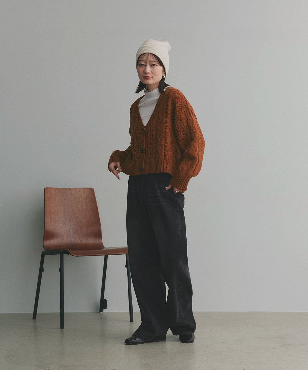 アドティエ ad thie 袖ボリュームざっくりVネックニットカーディガン （ダークグリーン） ダークグリーン