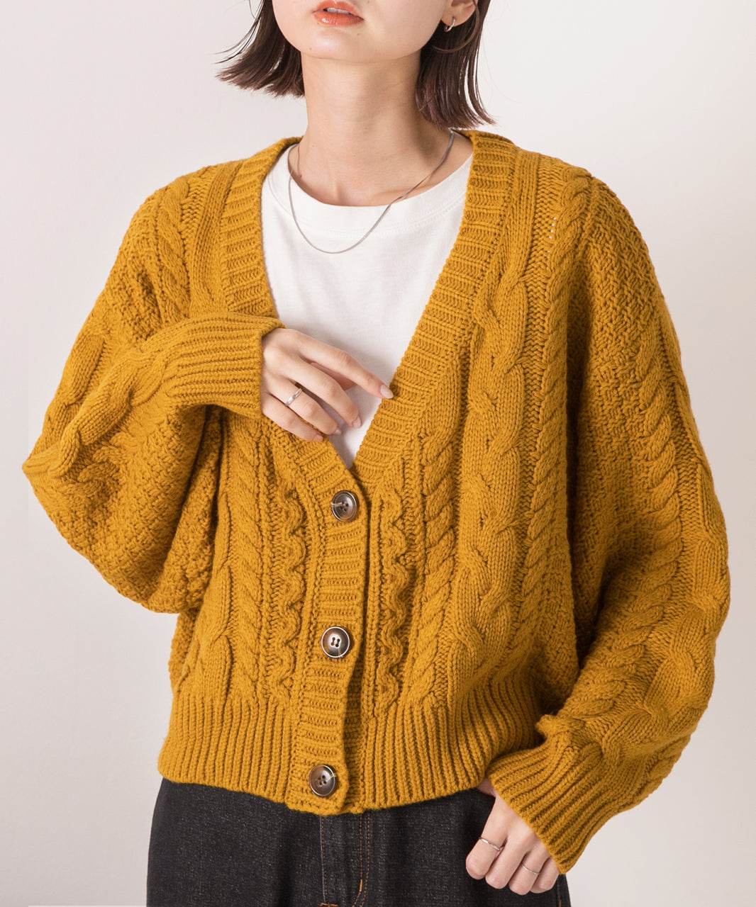 アドティエ ad thie 【2023AW新作】ボリュームスリーブ ケーブルニットカーディガン （アイボリー） アイボリー