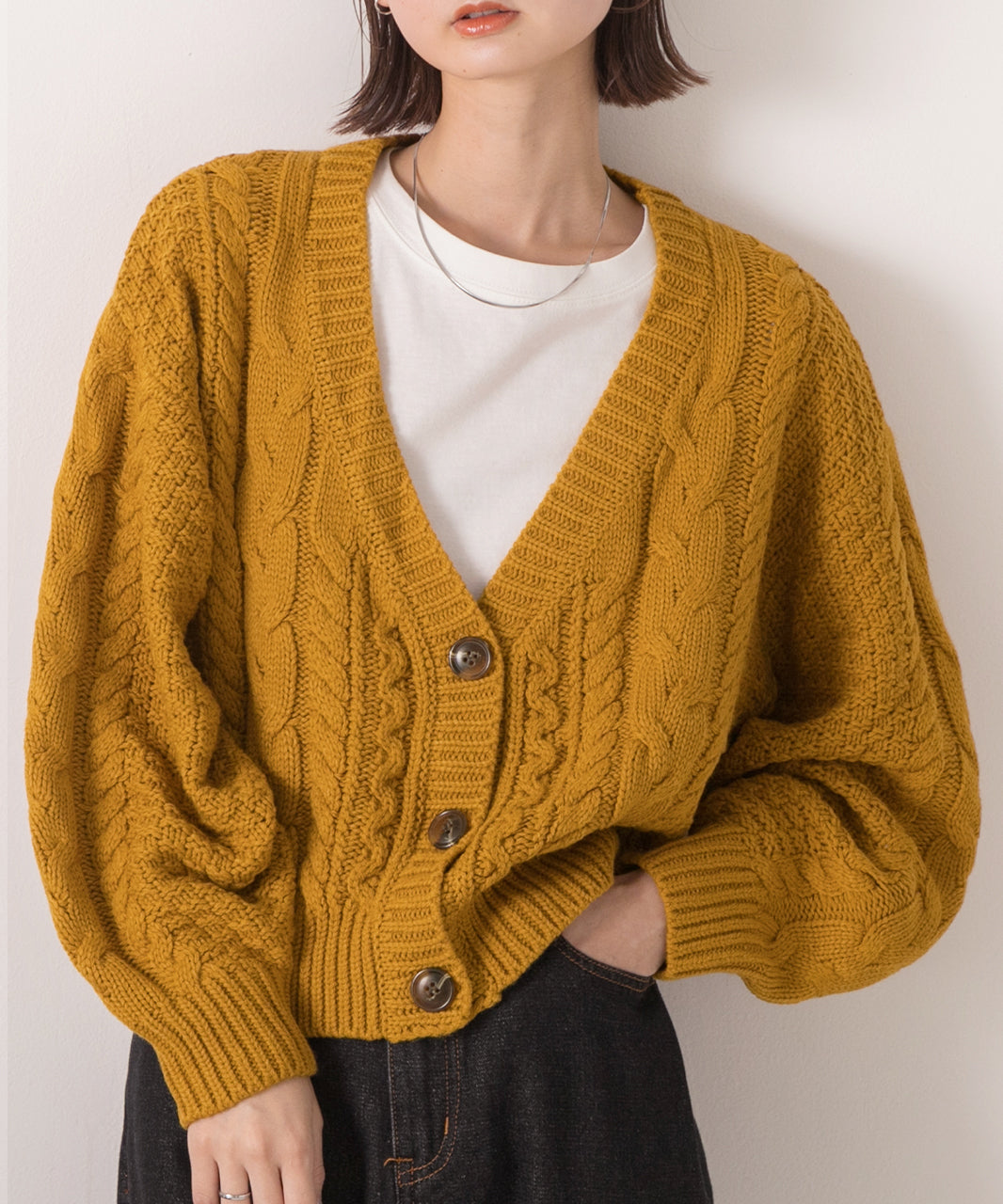 アドティエ ad thie 【2023AW新作】ボリュームスリーブ ケーブルニットカーディガン （アイボリー） アイボリー