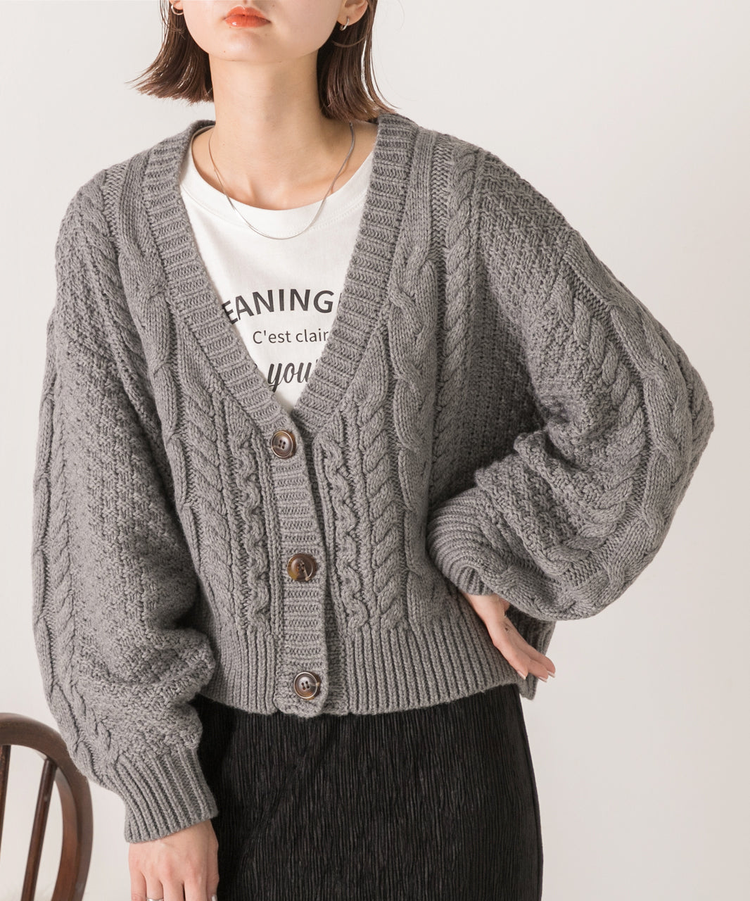 アドティエ ad thie 【2023AW新作】ボリュームスリーブ ケーブルニットカーディガン （アイボリー） アイボリー