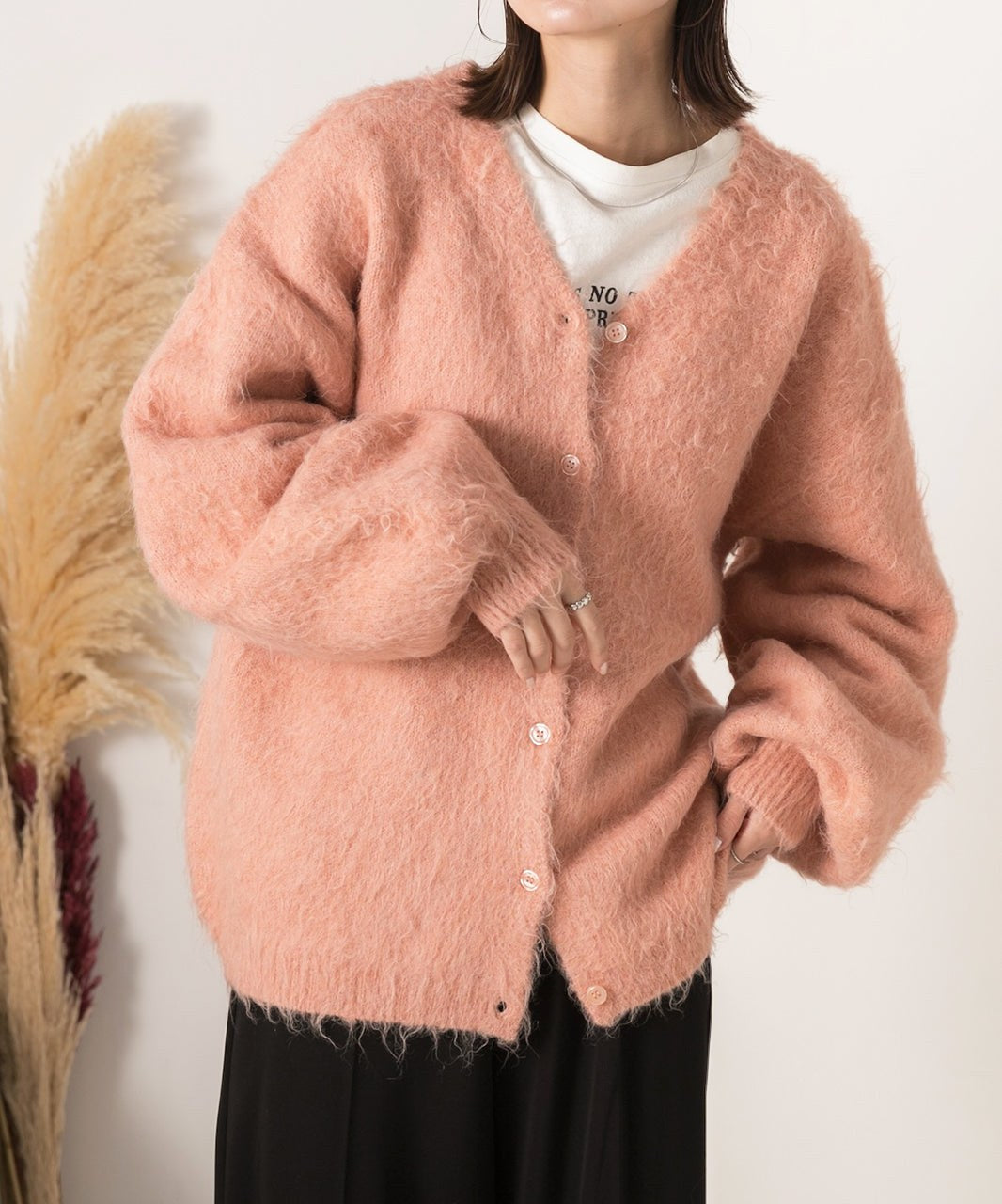 アドティエ ad thie オーバーシルエット ふんわりシャギーニットカーデ