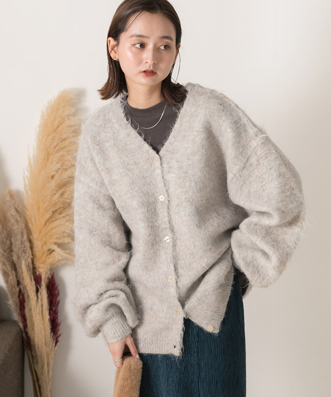 アドティエ ad thie オーバーシルエット ふんわりシャギーニットカーデ