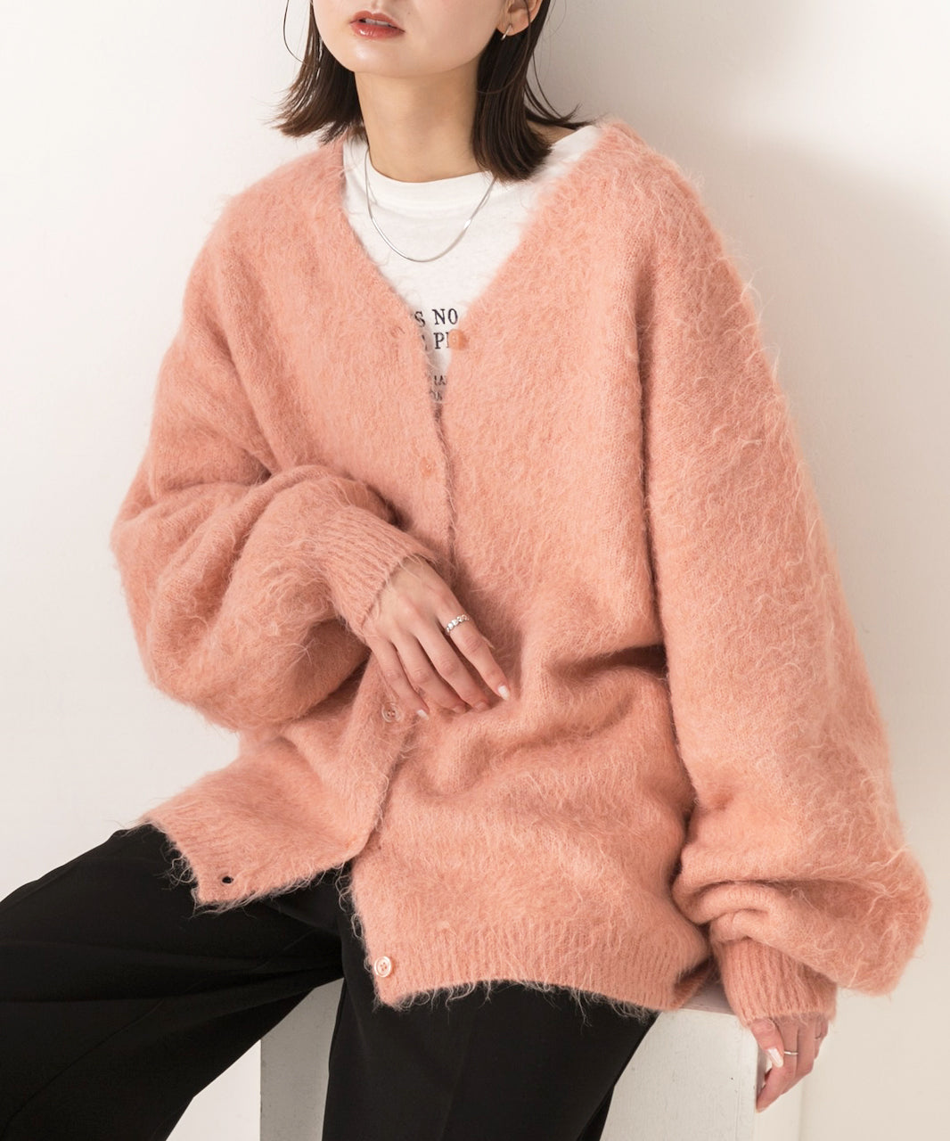 アドティエ ad thie オーバーシルエット ふんわりシャギーニットカーデ