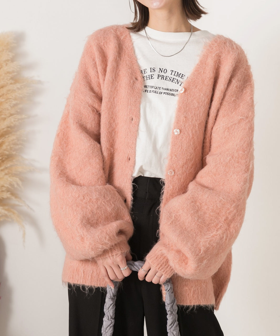 アドティエ ad thie オーバーシルエット ふんわりシャギーニットカーデ