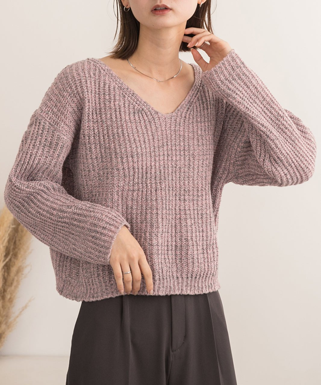 Adthie V-neck Short Mixed Color Knit