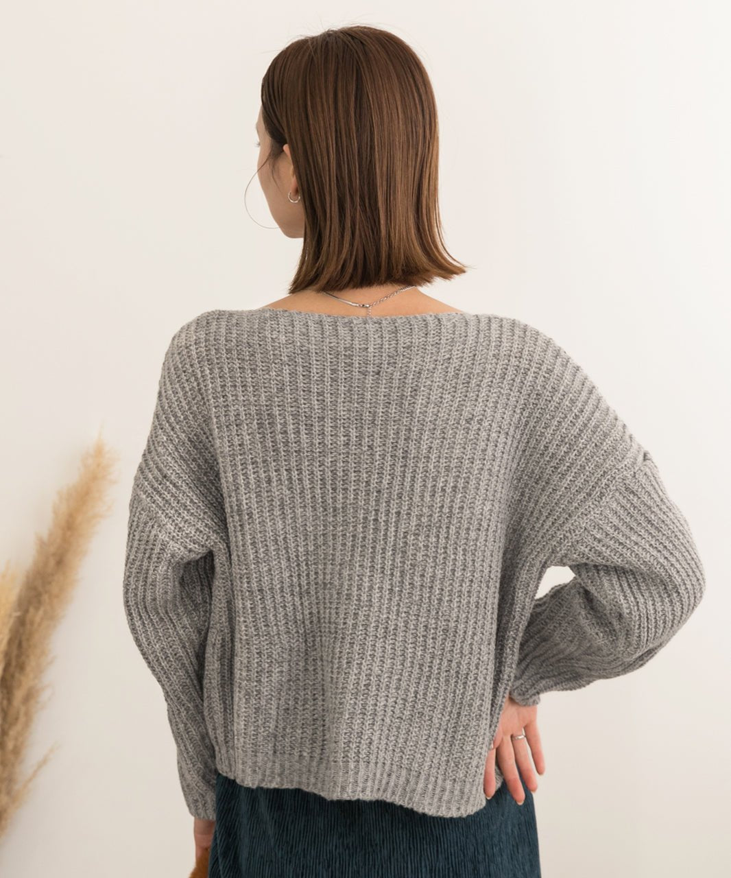 Adthie V-neck Short Mixed Color Knit