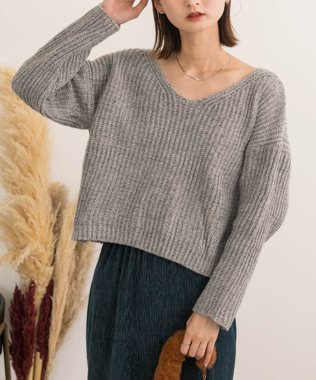 Adthie V-neck Short Mixed Color Knit