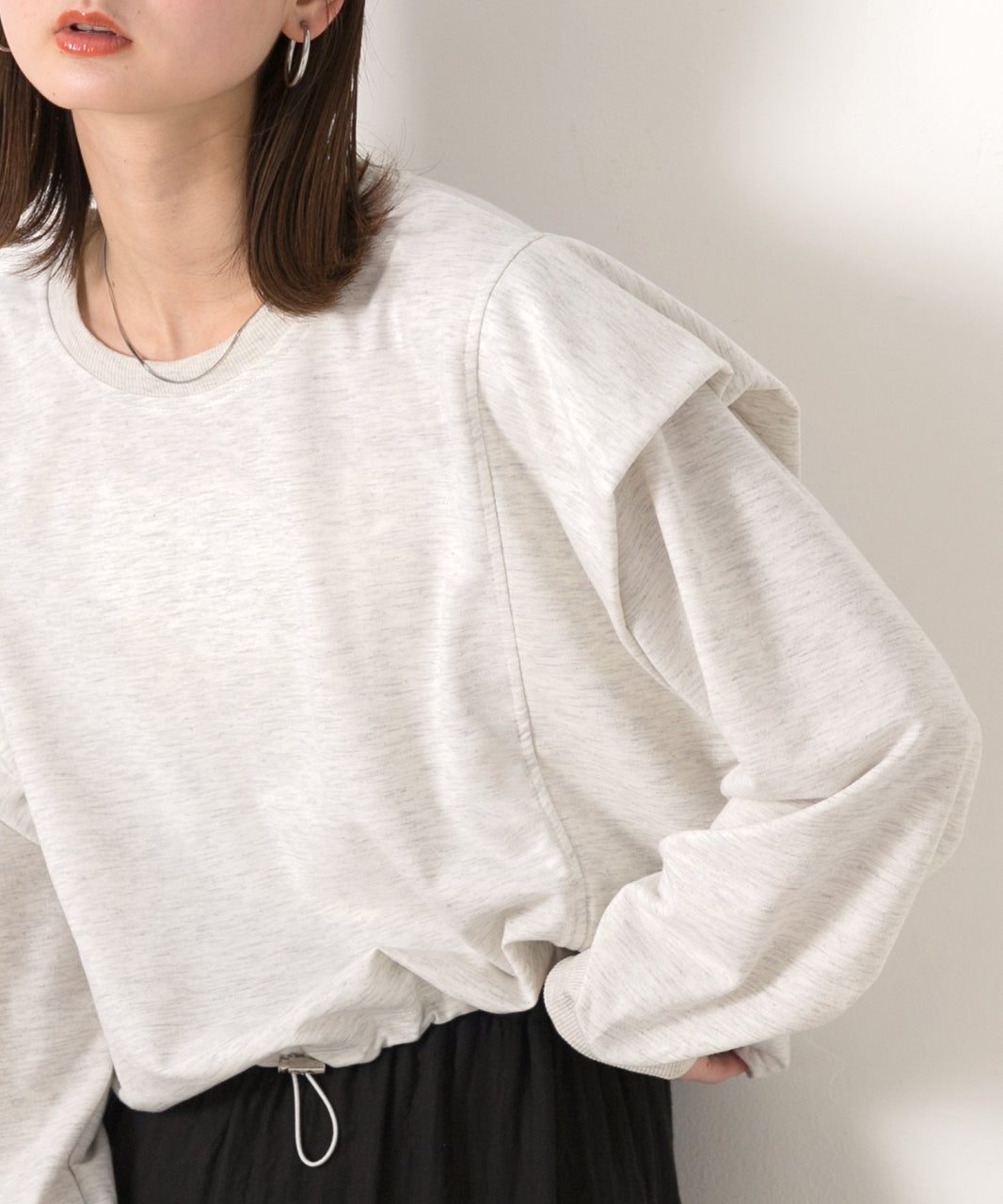 Adthie ad thie 【2024SS New Collection】Drawstring Hem Tuck Shoulder Top