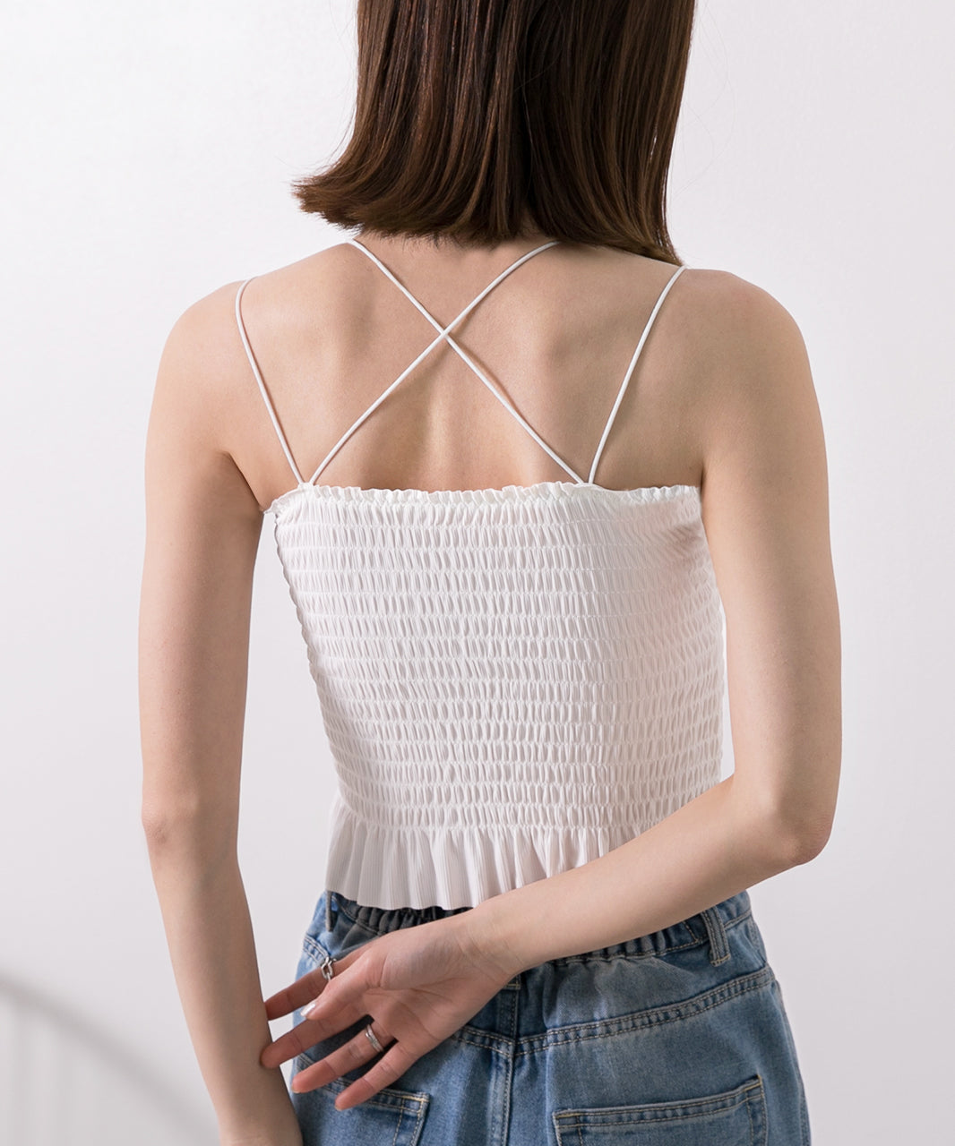 Adthie ad thie 【2024SS New Collection】 Back Cross Shirring Camisole