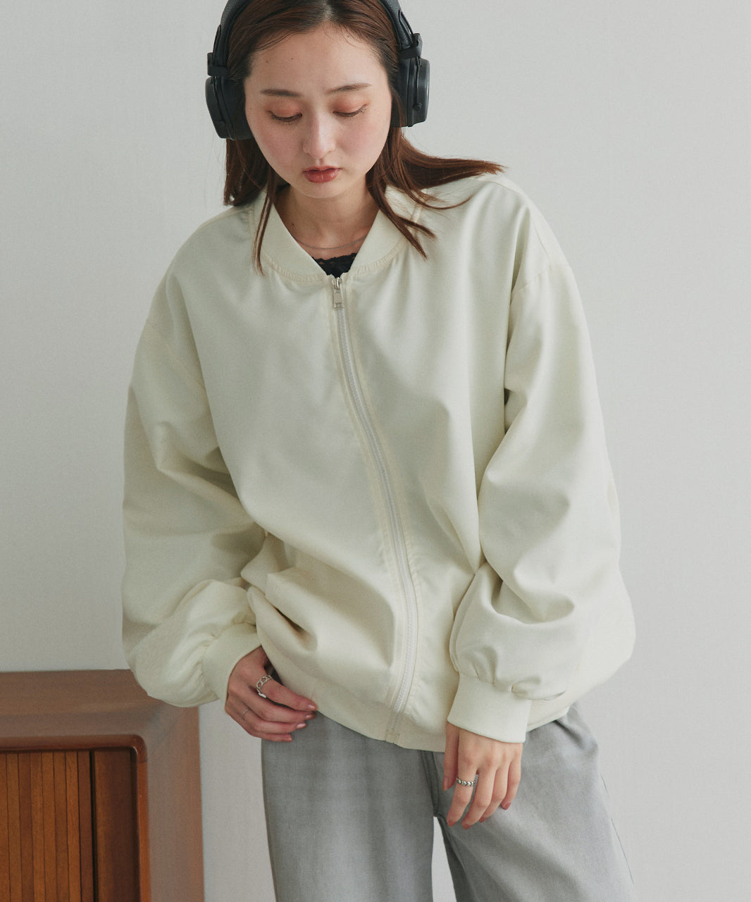 アドティエ ad thie ライトウェイト オーバーシルエットブルゾン （カーキ） カーキ