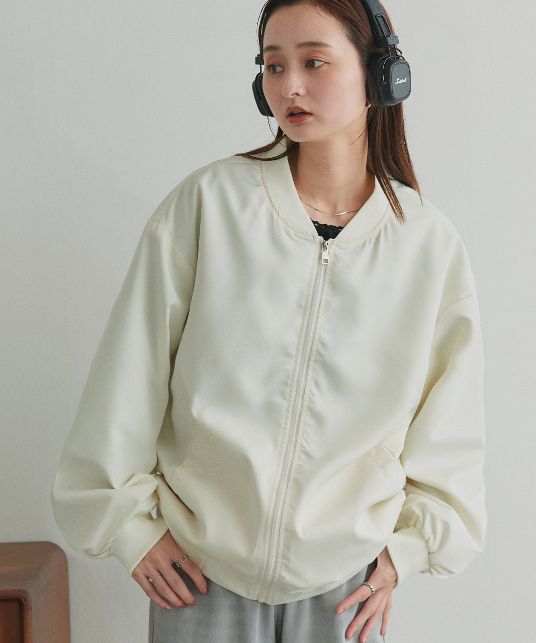 アドティエ ad thie ライトウェイト オーバーシルエットブルゾン （アイボリー） アイボリー