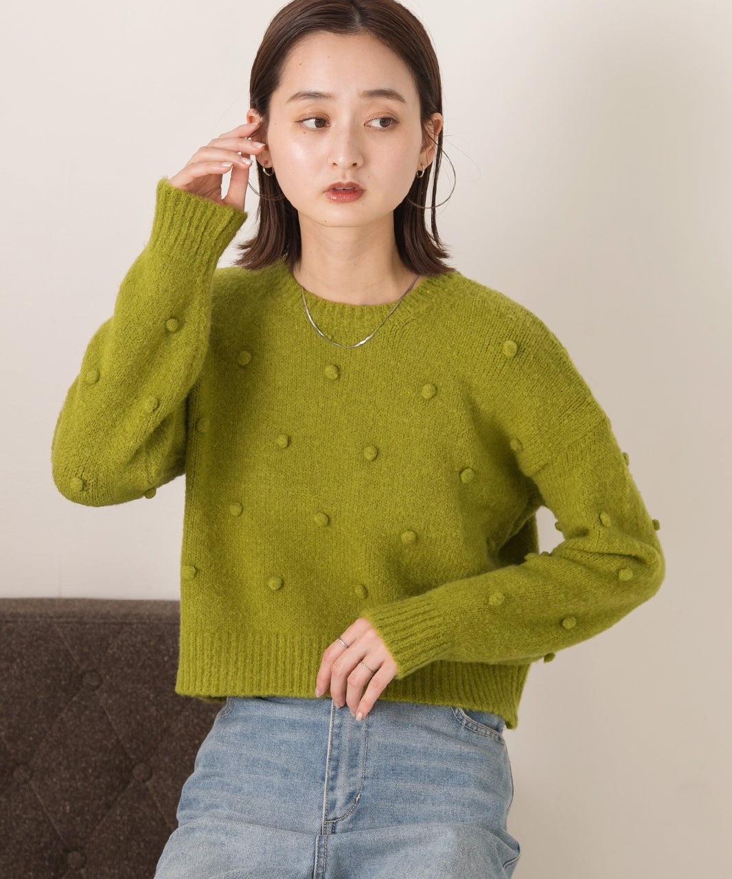 アドティエ ad thie ドット柄・クルーネック ショート丈ニット （オフホワイト） オフホワイト